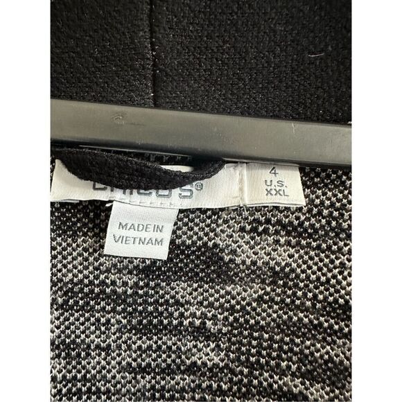 NWT Chico’s Medallion Print Shawl Cardigan Size 4(XXL) No BELT!!! - Picture 10 of 10